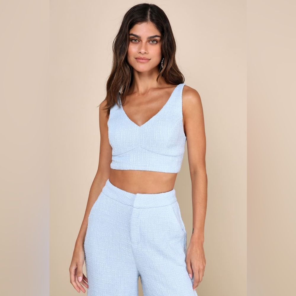 NWT Lulu’s Light Blue Tweed Cropped Blue Tank Top